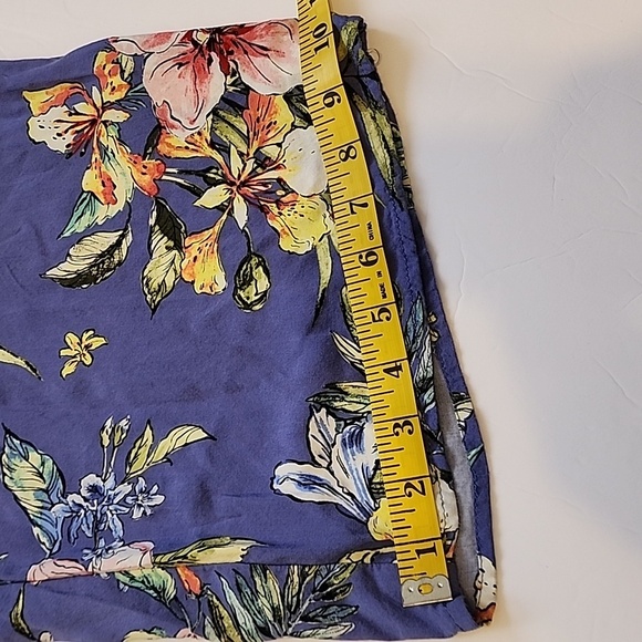 Floral Strapless Jumpsuit Size M      Anti-Slip Band & Cinched Waist - Picture 12 of 13